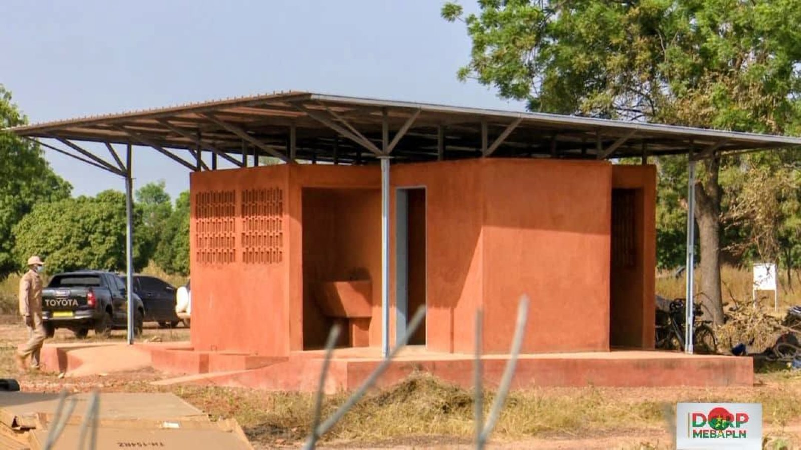 Burkina Faso / Saponé : L’école de Bonkoré fête ses 33 ans avec l’inauguration d’un bâtiment bioclimatique