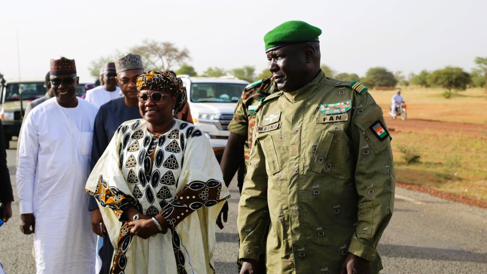 Niger / Éducation nationale : Lancement de l’initiative « Une semaine, une école » à l’école Léopold Kaziendé de Fillingué.