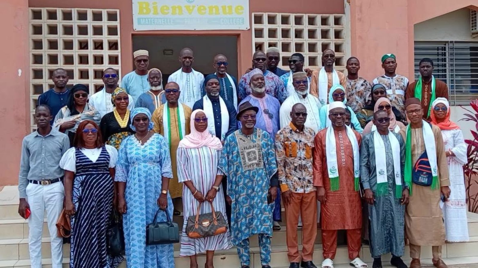 Yamoussoukro : 300 kits scolaires et 25 bourses pour soutenir les élèves défavorisés