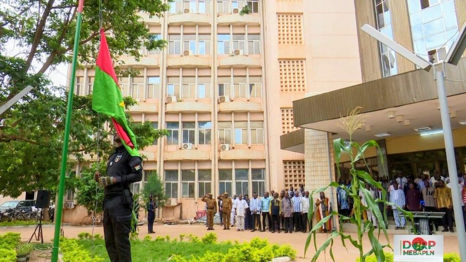 Burkina Faso / Montée des couleurs : Les ministères de l’Éducation réaffirment leur engagement en faveur du patriotisme