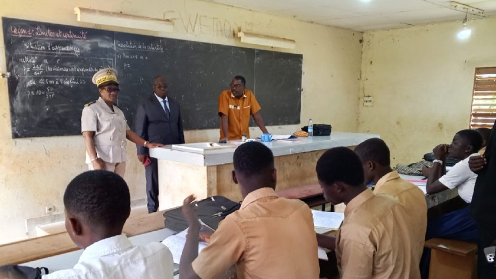 Rentrée scolaire 2026-2027 : le préfet de Koun-Fao constate l’effectivité des cours au lycée moderne BAD