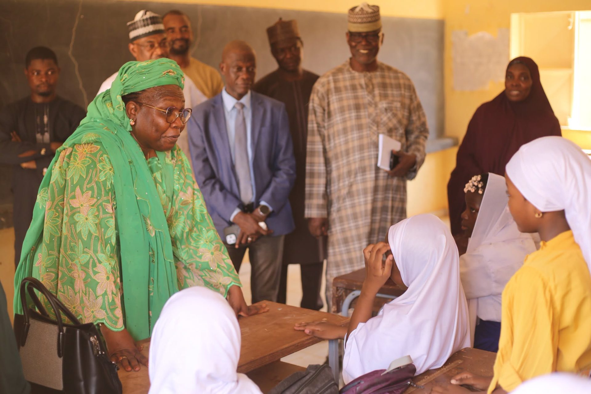 Niger / Collège scientifique de Niamey : Une visite inopinée pour constater les réalités du terrain