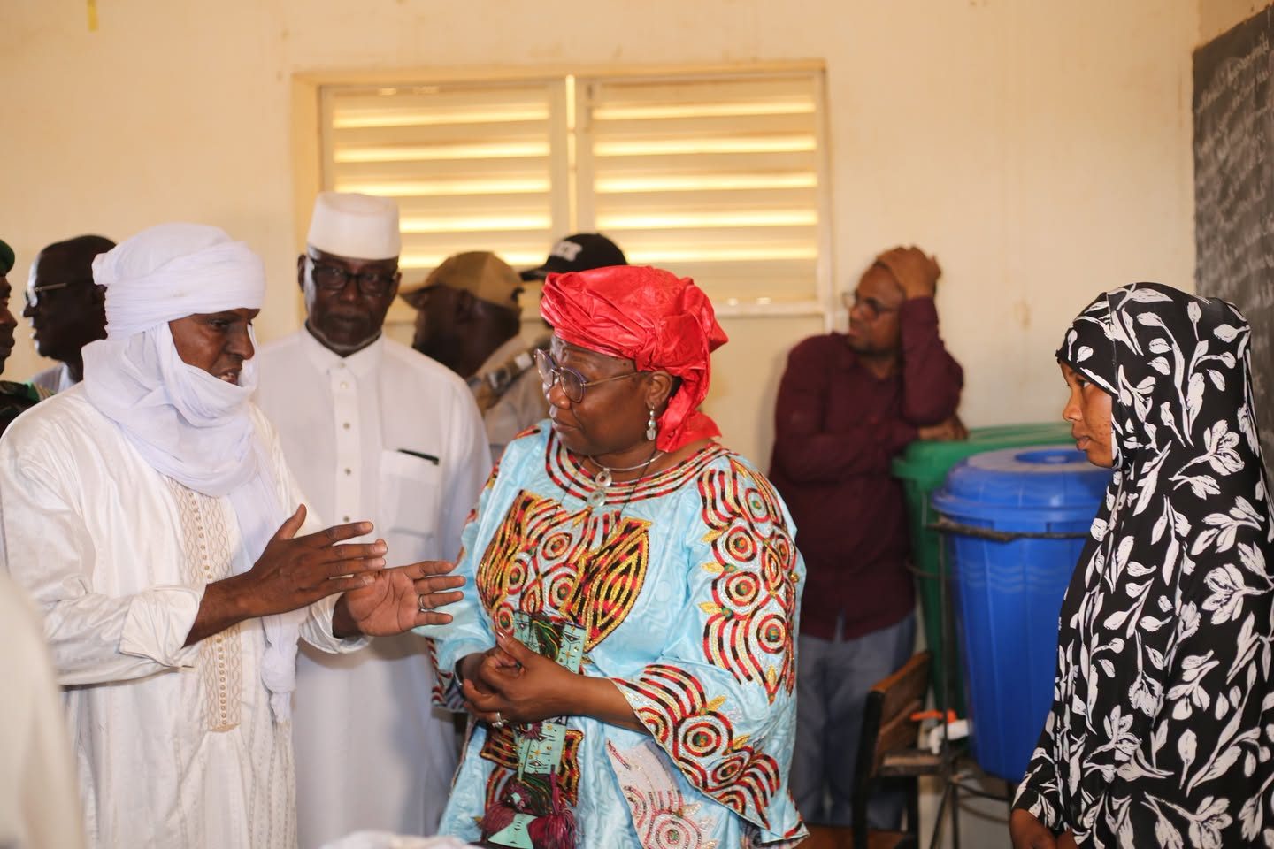 ALPHABÉTISATION : Madame la Ministre en visite au Foyer d’Éducation Permanente d’Aladab