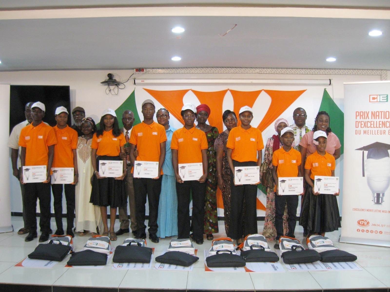 Prix d’Excellence CIE 2026 : Yamoussoukro célèbre les meilleurs élèves de la zone Centre-Sud
