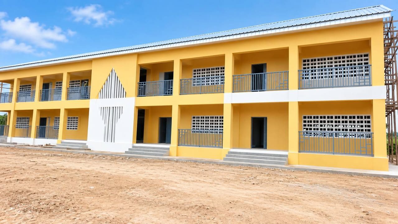 Congo Brazzaville / Établissements scolaires publics en construction : Jean-Luc MOUTHOU maintient le cap des inspections