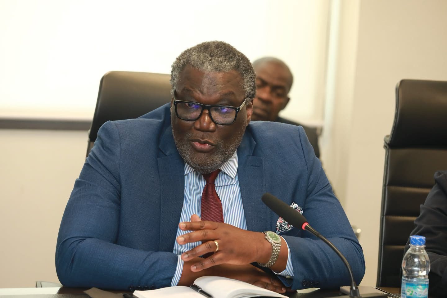 Disponibilité des médicaments : Pierre Dimba veut améliorer la prise en charge dans les hôpitaux