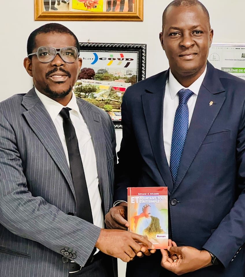 Quand la plume d’Edmond KOUASSI prône la paix : un message inspirant au Centre de Recherches Océanologiques