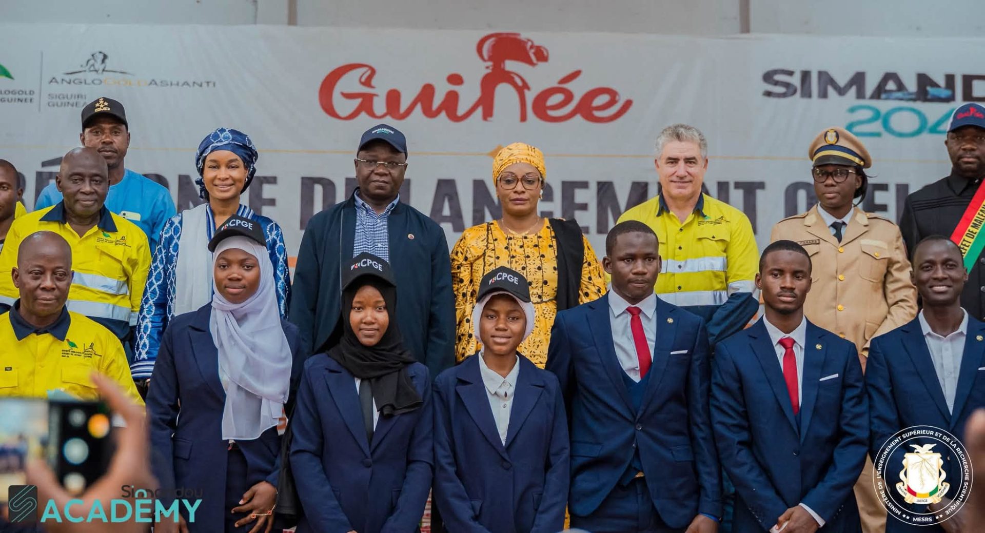 Guinée : sept étudiants bénéficient de bourses d’excellence pour le Canada et la Tunisie