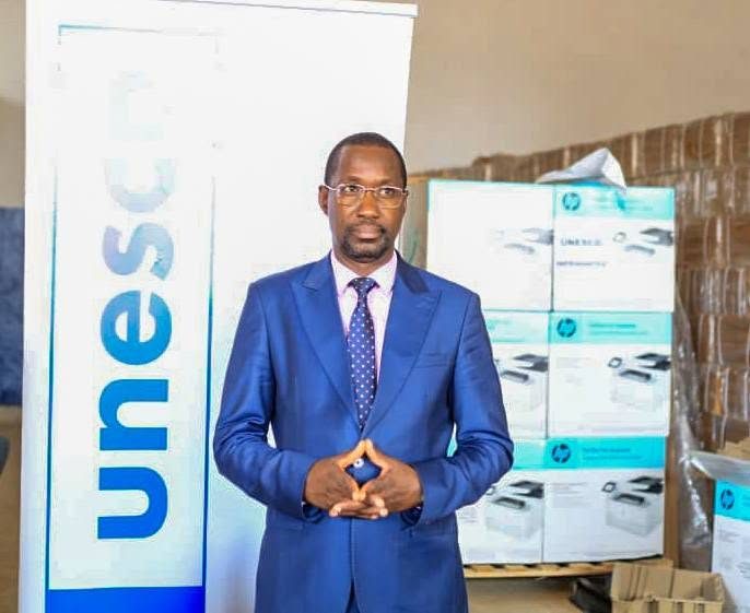 Burundi / Éducation : L’UNESCO remet un important lot de matériel informatique au ministère burundais