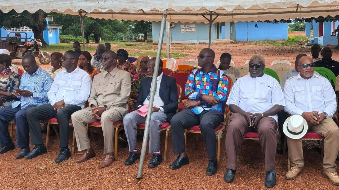 Abengourou : 48 salles de classe rénovées au Lycée Moderne