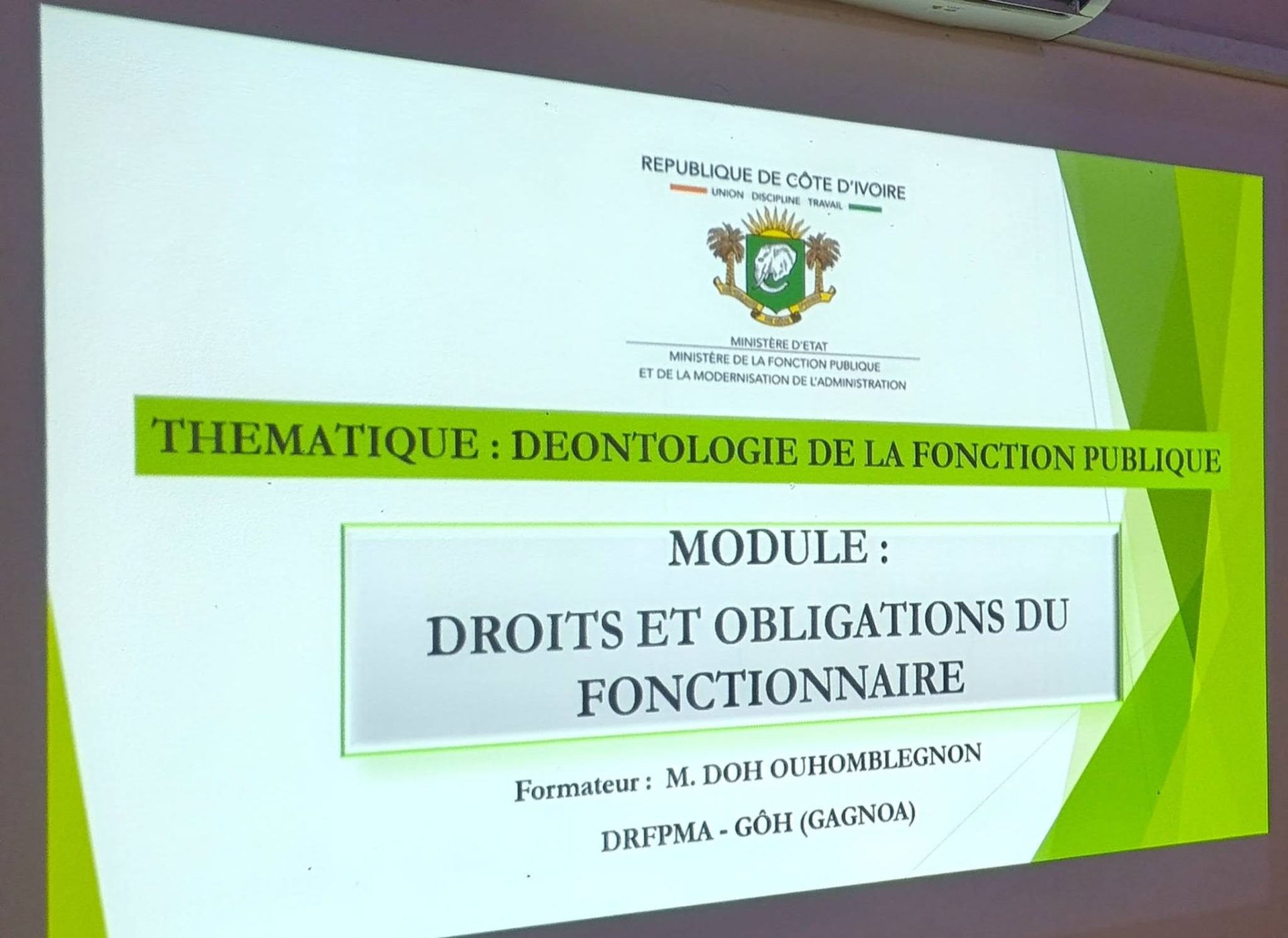 Formation des agents de la DRENAET de Gagnoa sur les droits et devoirs du fonctionnaire