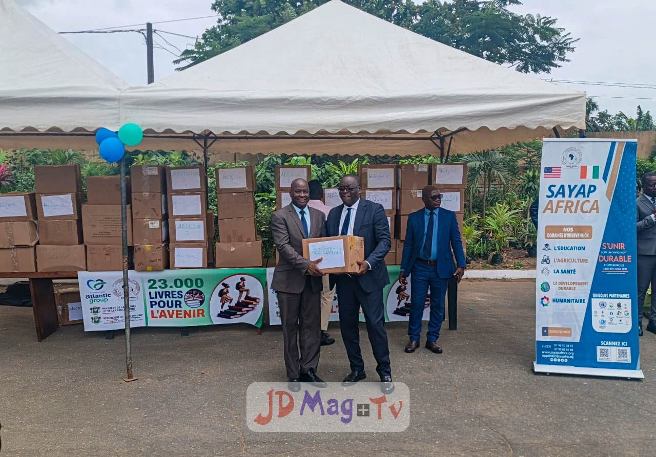 Éducation Nationale : Plus de 23 000 livres pour renforcer la culture de la lecture en Côte d’Ivoire