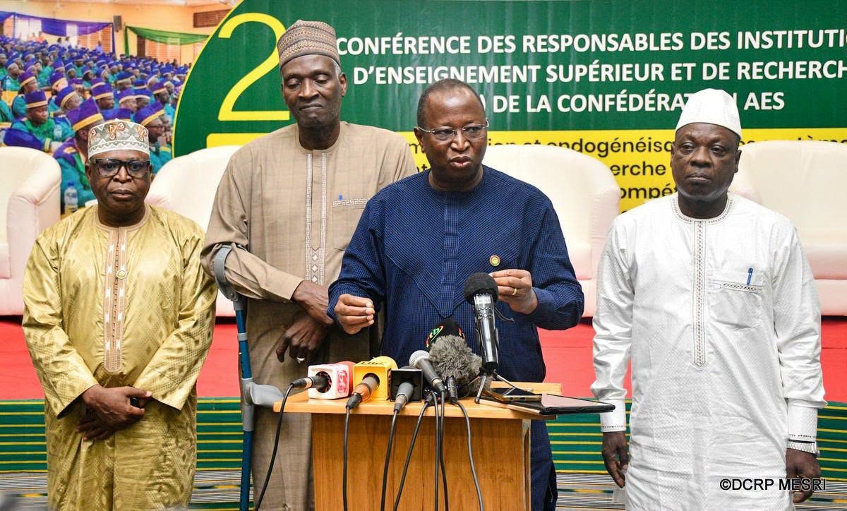 Burkina Faso / Enseignement supérieur : Les ministres de l’AES réfléchissent à l’harmonisation des systèmes universitaires