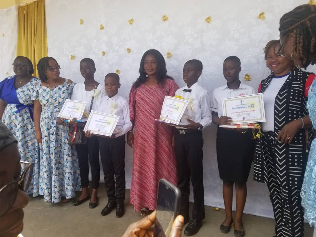 Actions Sociales / Le collège moderne Latrille célèbre l’excellence en présence de JD Éditions