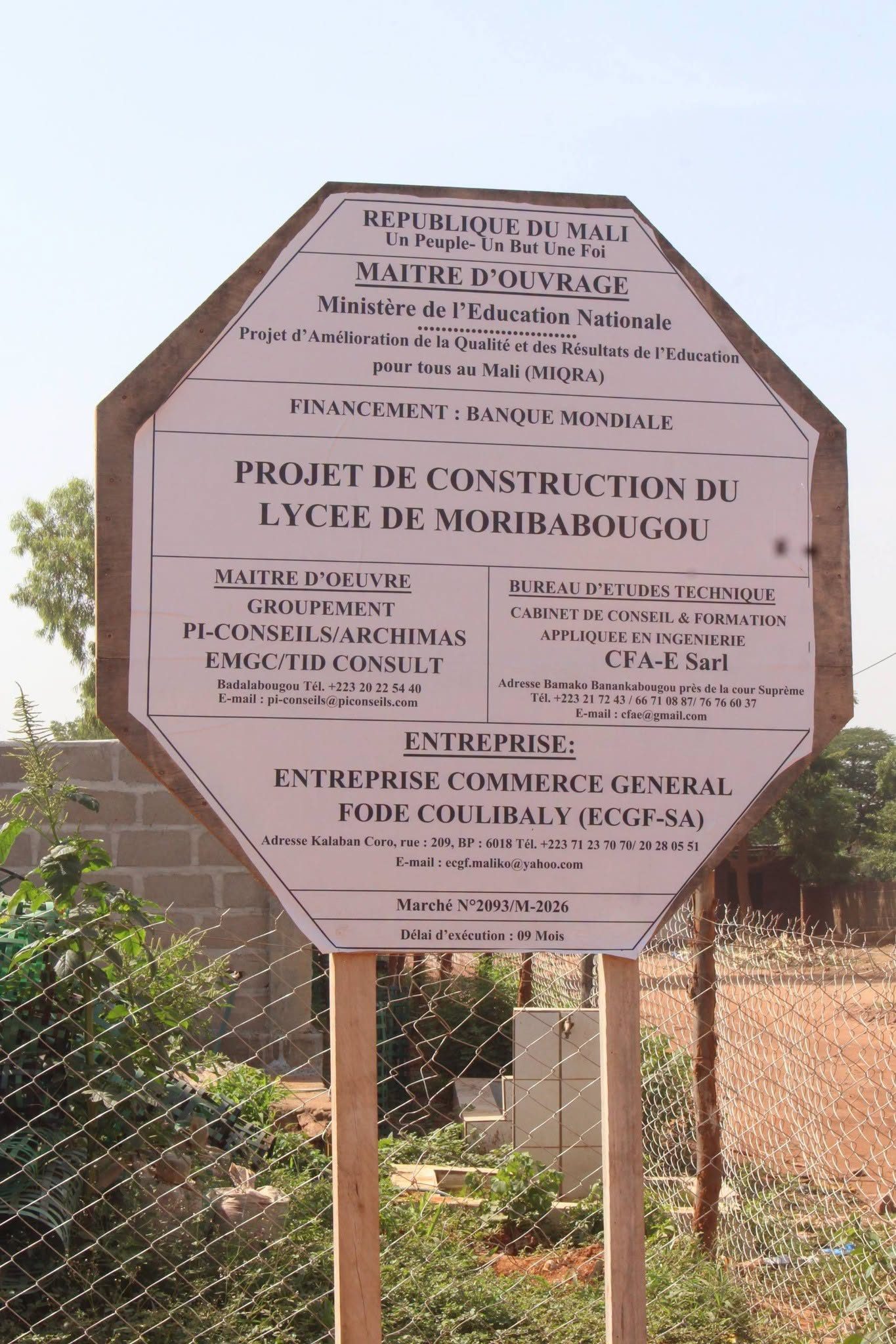 Mali / Infrastructures scolaires : Le ministre de l’Éducation nationale s’enquiert de l’avancement des travaux du lycée de Moribabougou
