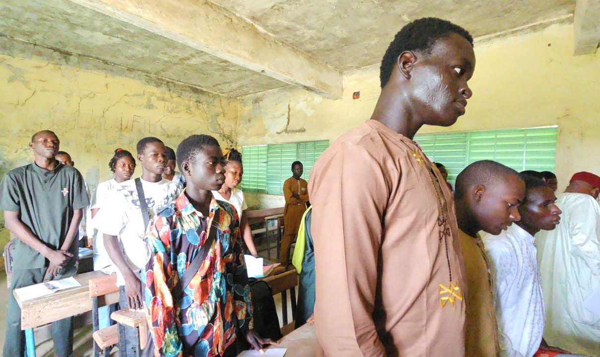 Tchad / Rentrée scolaire 2026-2027 : La Secrétaire d’État constate la reprise des cours dans les classes d’examen