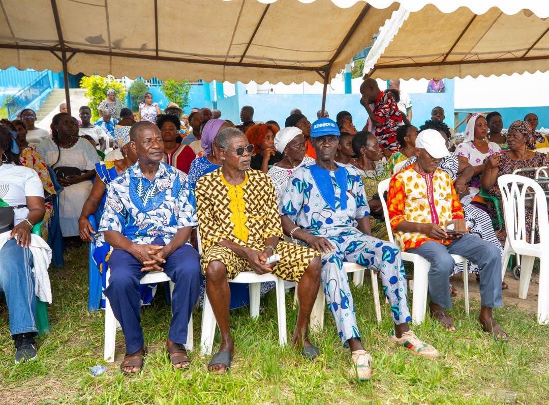 Agneby-Tiassa : 406 Lunettes offertes pour améliorer la vision des populations