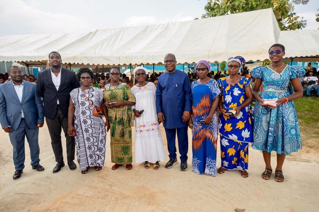 Agneby-Tiassa : 406 Lunettes offertes pour améliorer la vision des populations