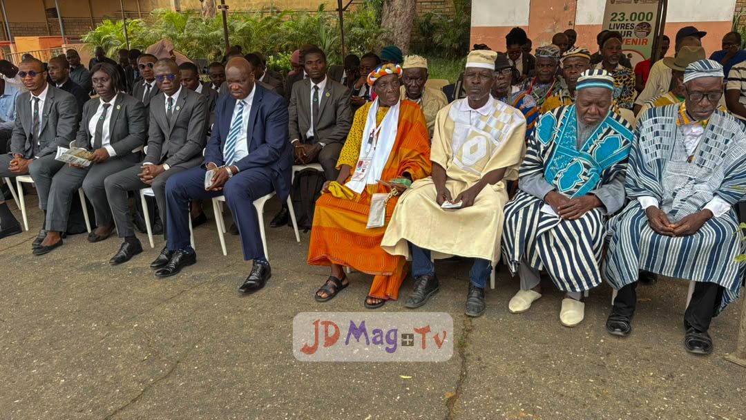 Éducation Nationale : Plus de 23 000 livres pour renforcer la culture de la lecture en Côte d’Ivoire