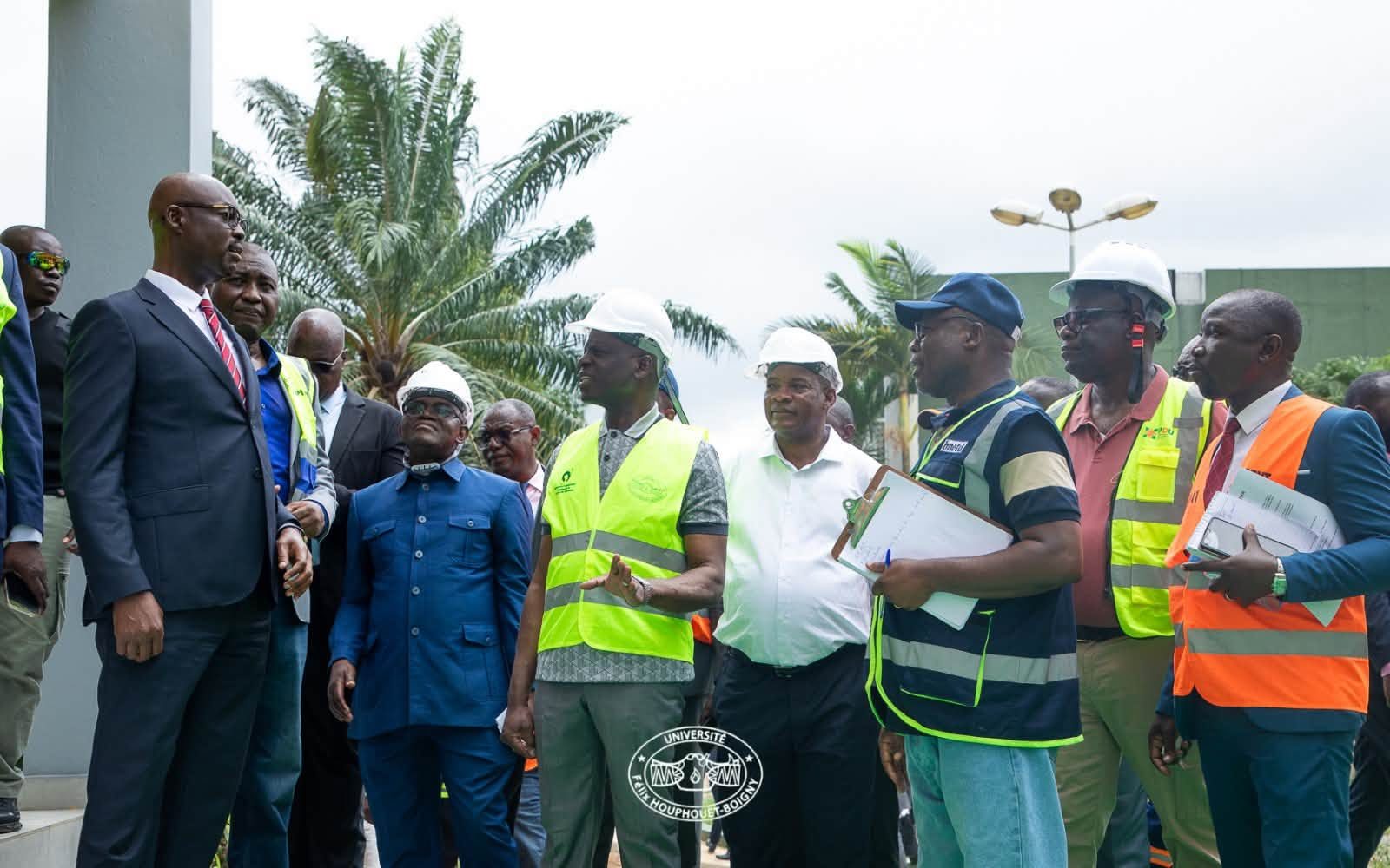 UFHB : Le ministre Adama Diawara s’imprègne de l’état d’avancement des travaux