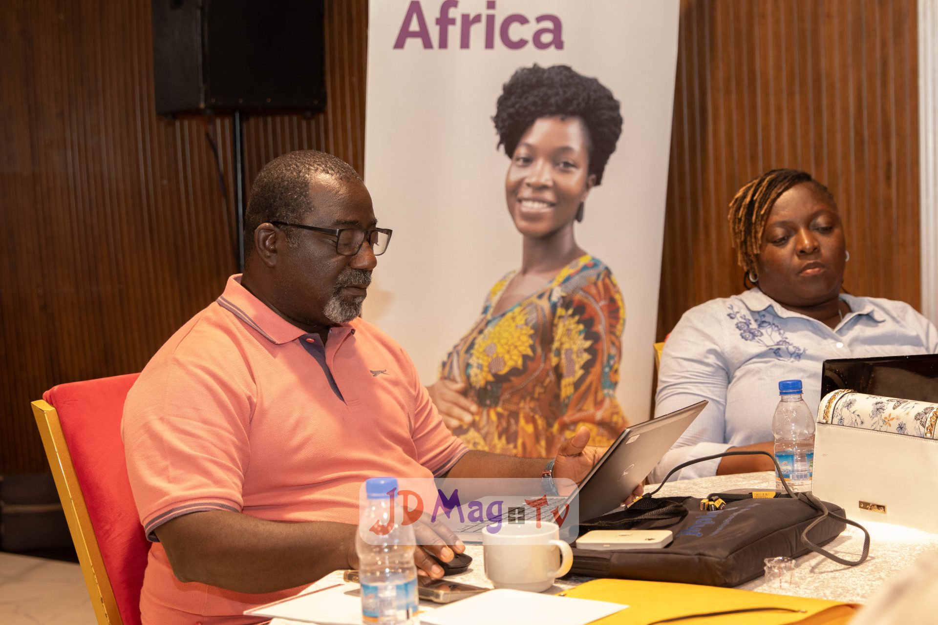 Santé maternelle et infantile : la Côte d’Ivoire renforce la formation des sages-femmes spécialistes