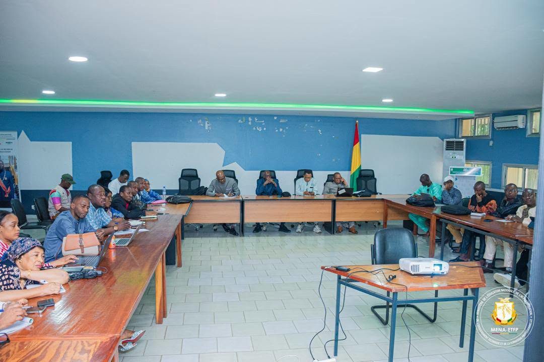Guinée / Réforme administrative : Le MENA-ETFP amorce la vulgarisation des nouveaux cadres organiques