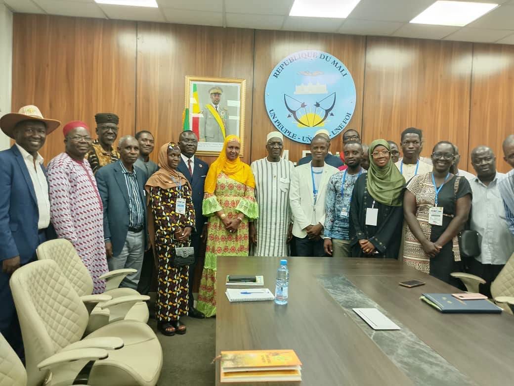Mali / Éducation nationale : Le ministre reçoit une délégation du réseau des clubs pour l’UNESCO