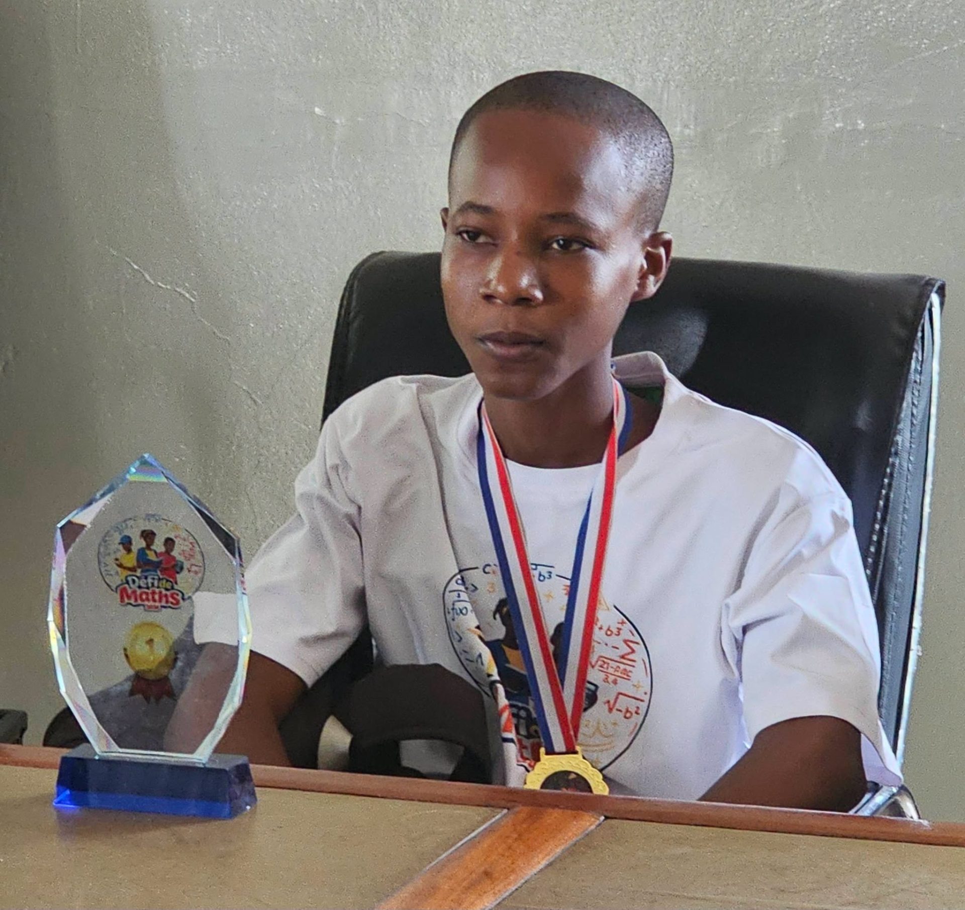 Tchad / Éducation : La secrétaire d’État encourage les lauréats du concours « Le Défi des Maths »