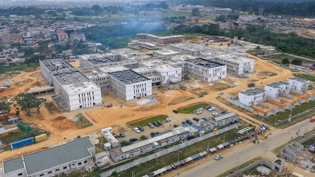 Futur CHU d’Abobo : En visite sur le chantier, Pierre Dimba appelle au respect du délai de livraison