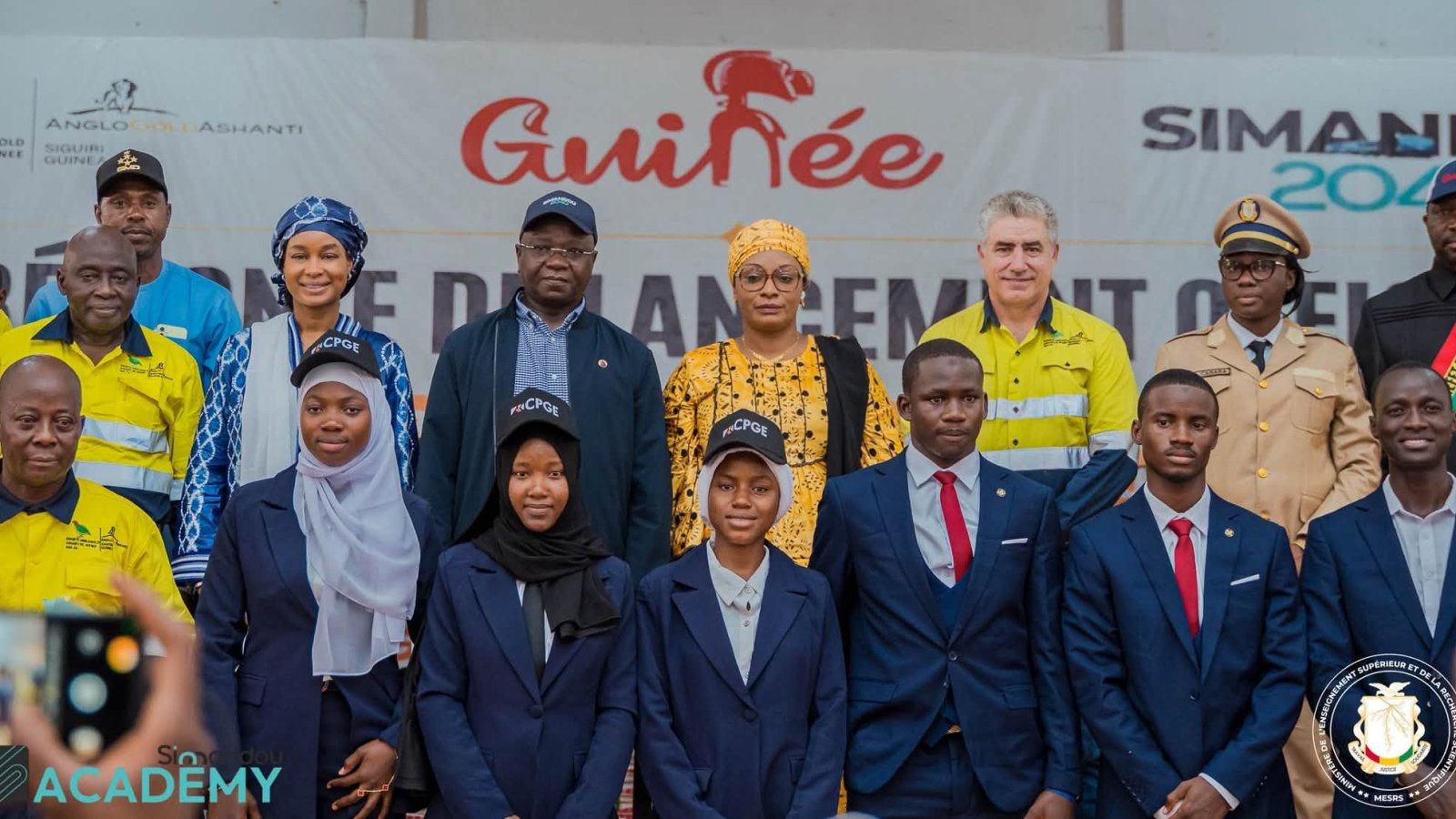 Guinée : sept étudiants bénéficient de bourses d’excellence pour le Canada et la Tunisie