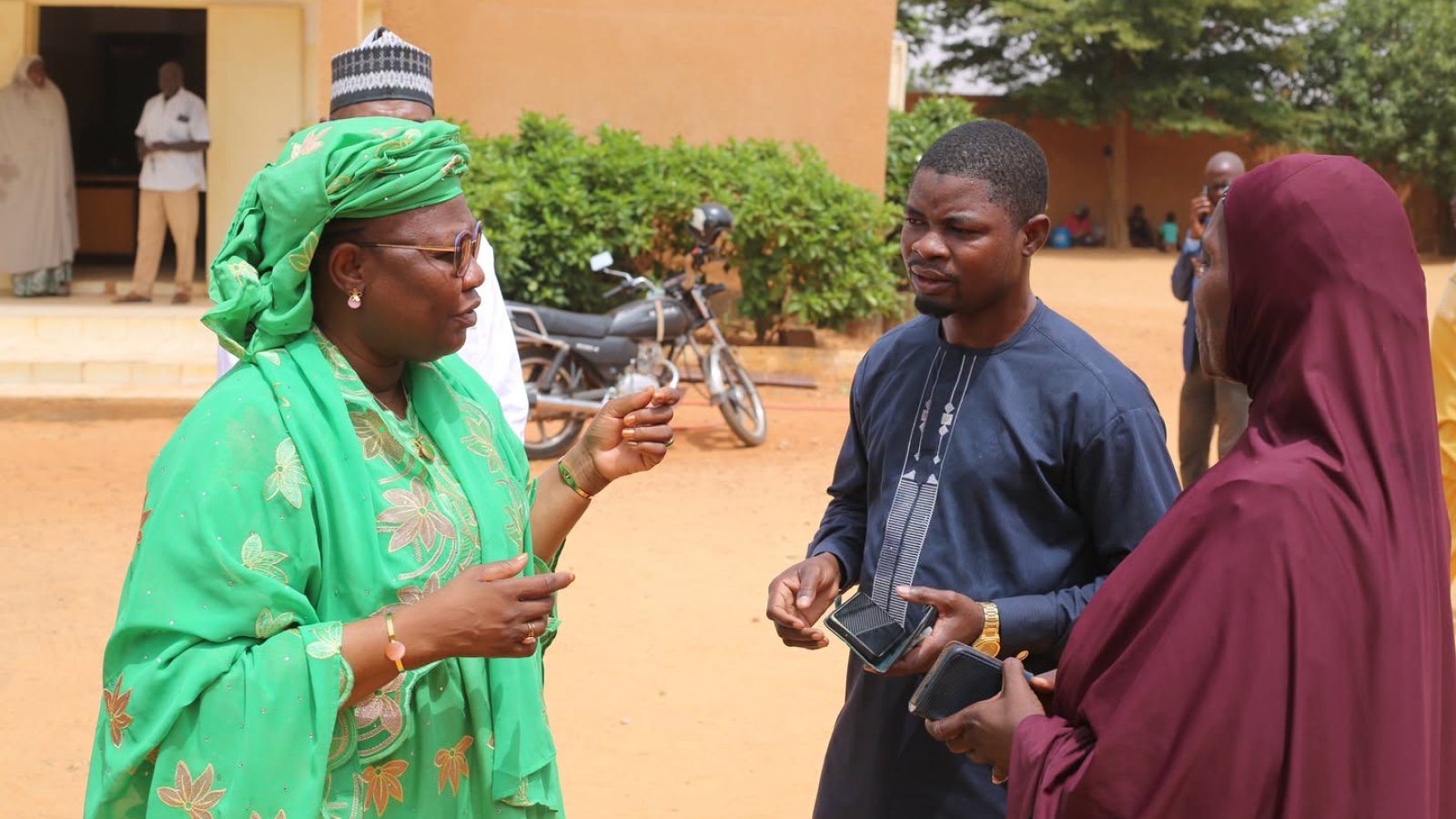 Niger / Collège scientifique de Niamey : Une visite inopinée pour constater les réalités du terrain
