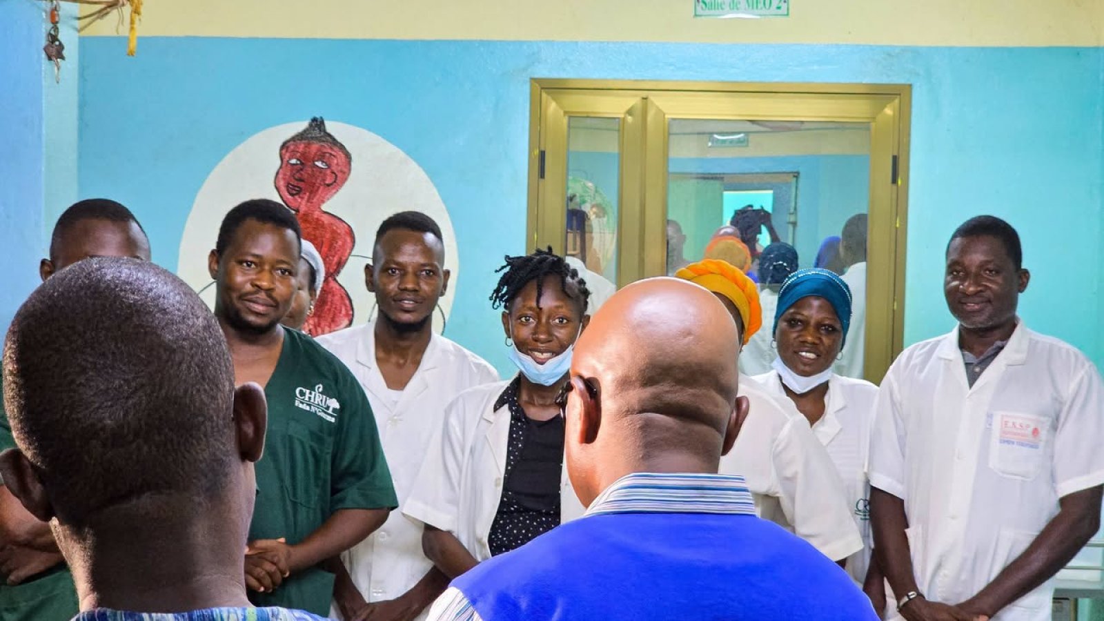 Burkina Faso / "Quand la ville dort, les soignants veillent" : Le ministre Kargougou à la rencontre des agents de santé de Fada