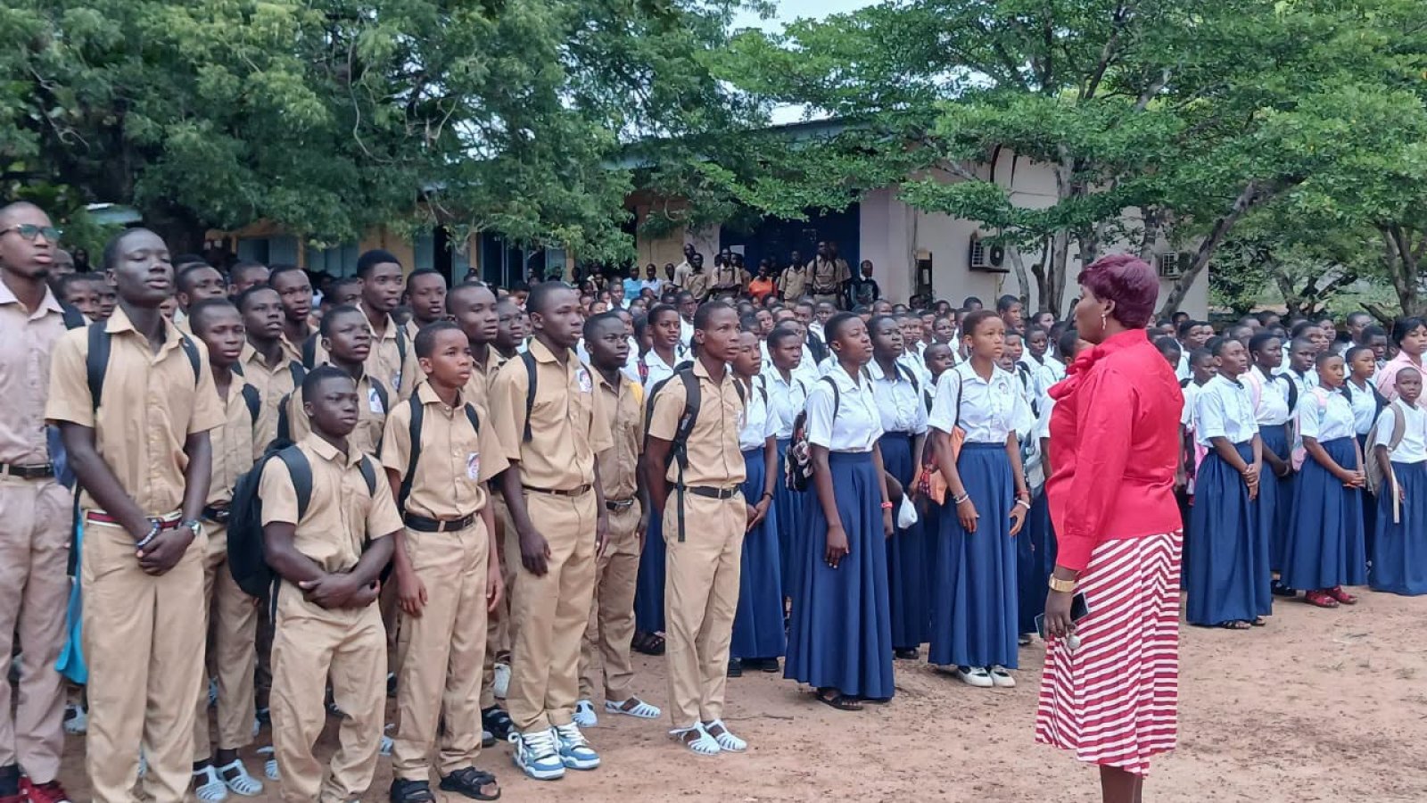 Issia : Le nouveau DRENA prend contact avec les autorités locales